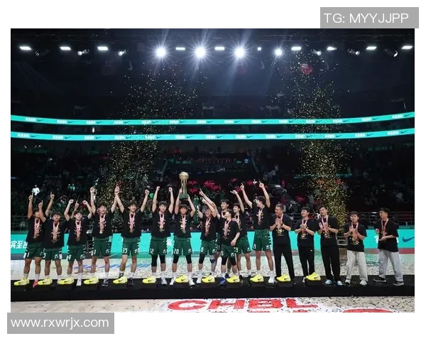 重庆篮球队整体压制分析:优劣势与未来发展方向探讨 重庆篮球队整体压制分析:优劣势与未来发展方向探讨