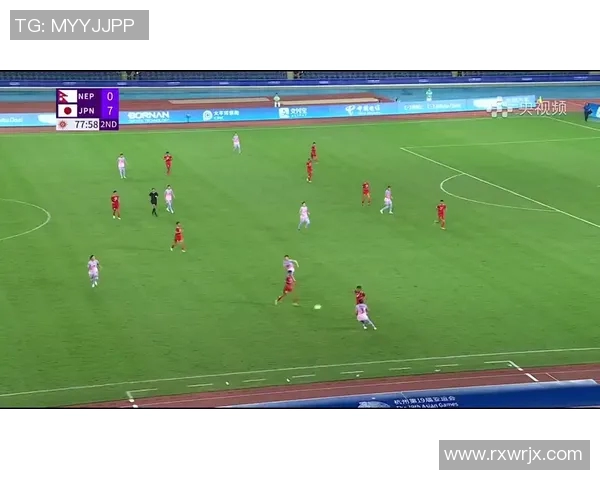 深圳足球队与杭州足球队的耐力较量赛后分析与反思 深圳足球队与杭州足球队的耐力较量赛后分析与反思